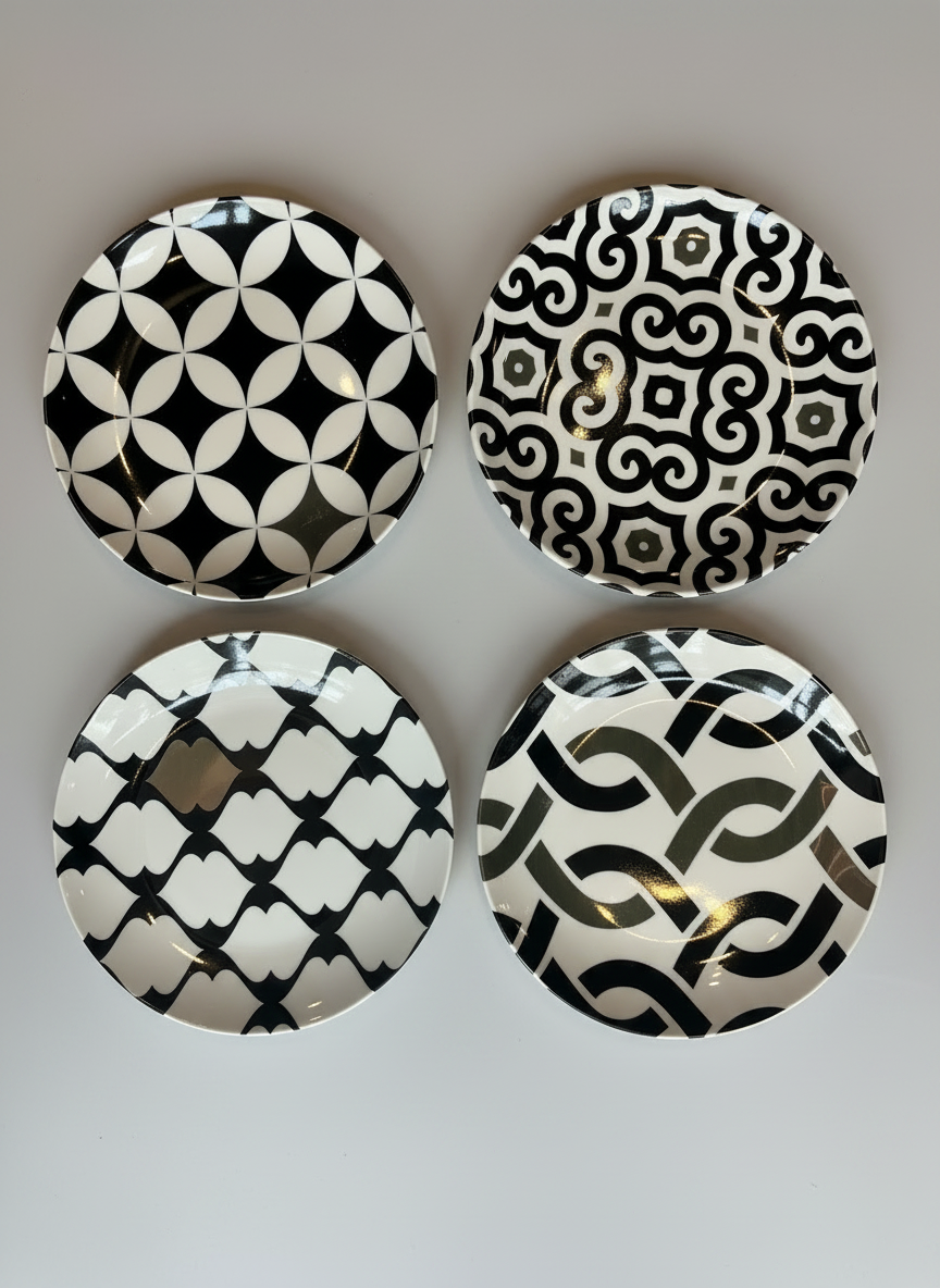 Set of 4 Geometric PAI Dessert Plates