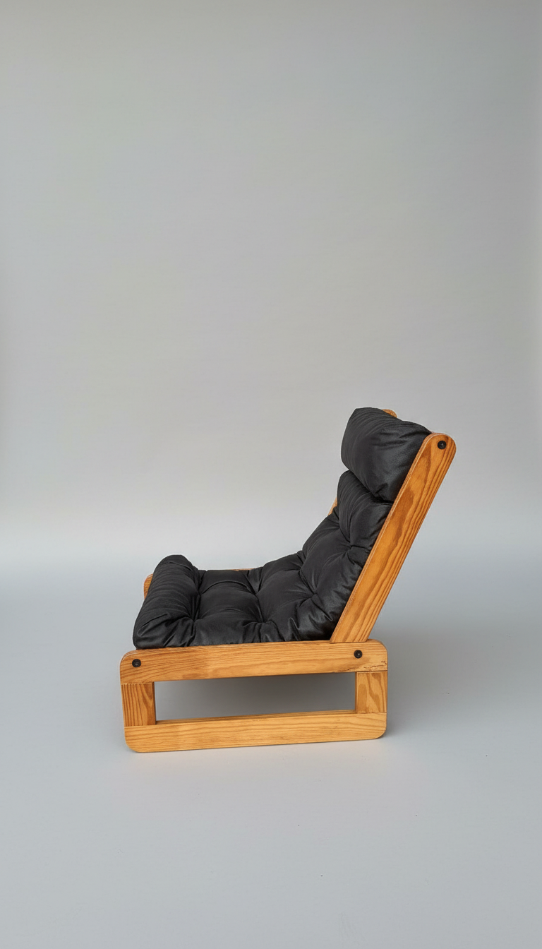 1970s Danish Pine Slingback Lounge Chair