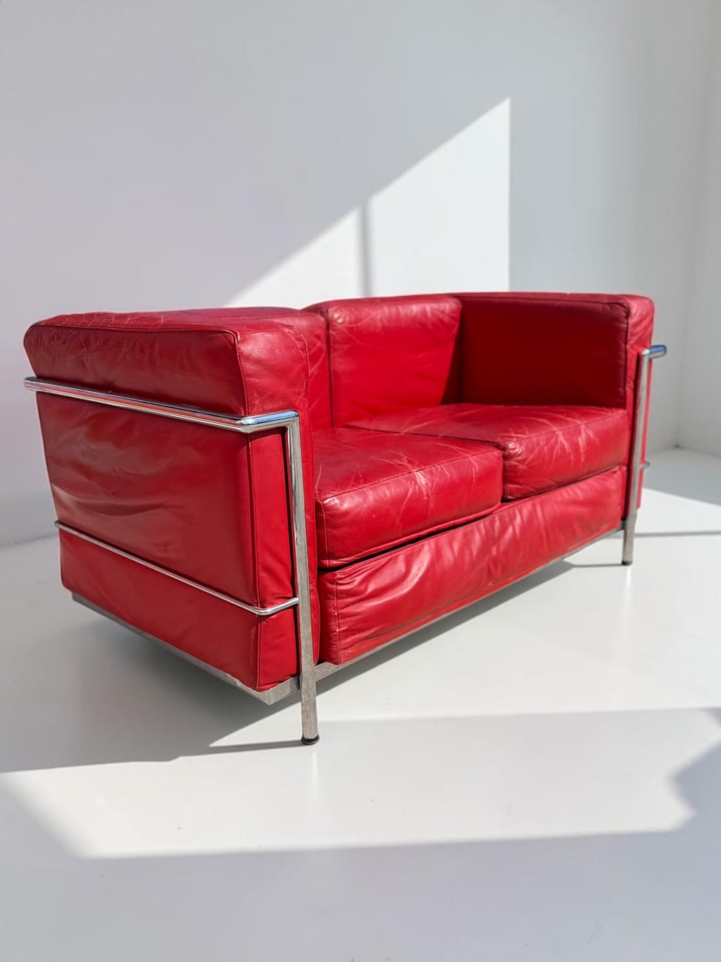 Red Leather LC2 Loveseat Le Corbusier for Alivar