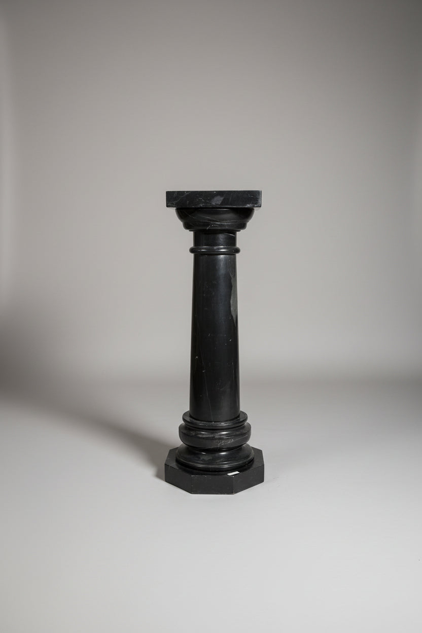 Black Marble Veined Pedestal