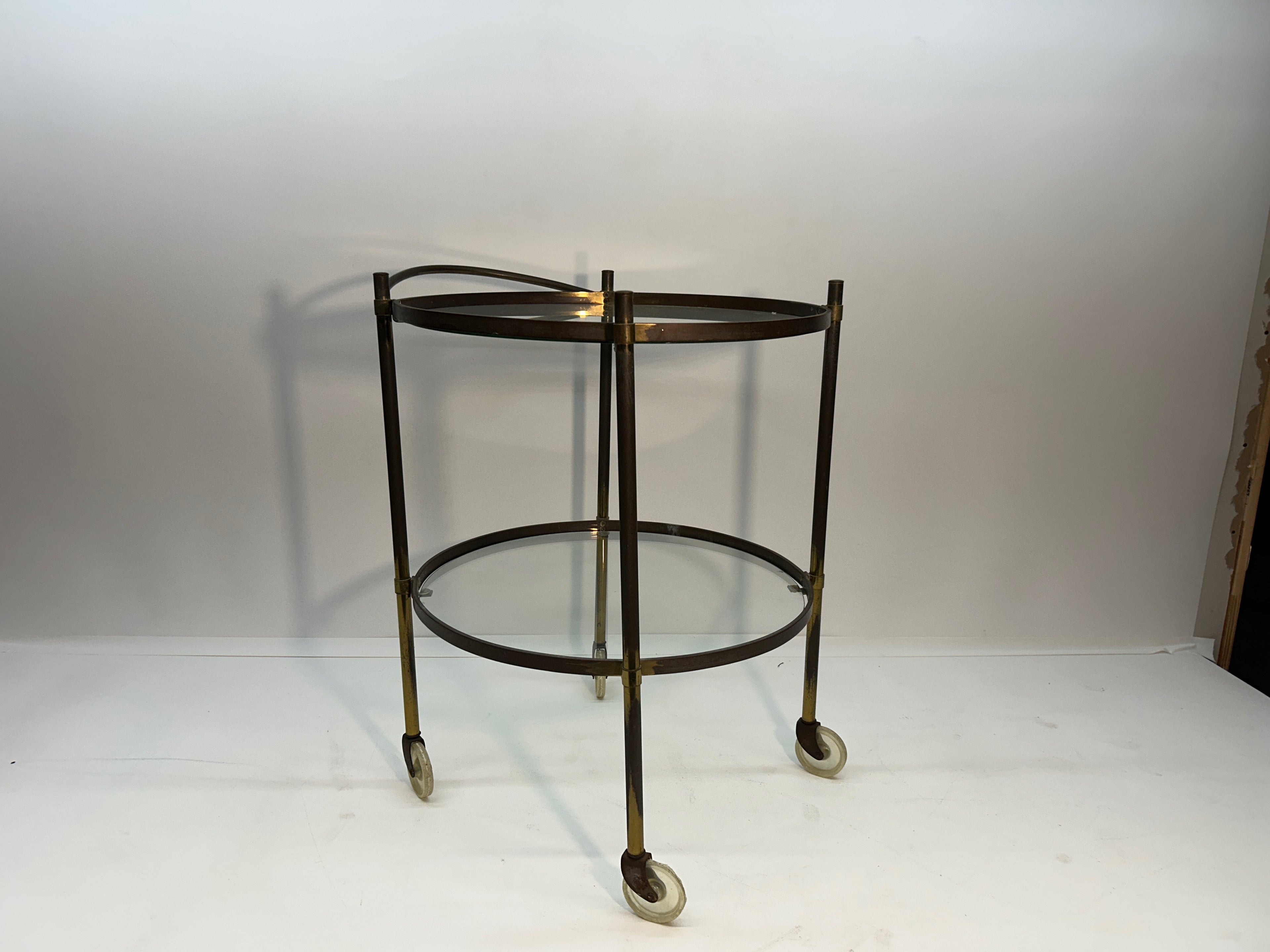 Mid Century 2 Tiered Brass Cart Made in Italy. 21D x 28H