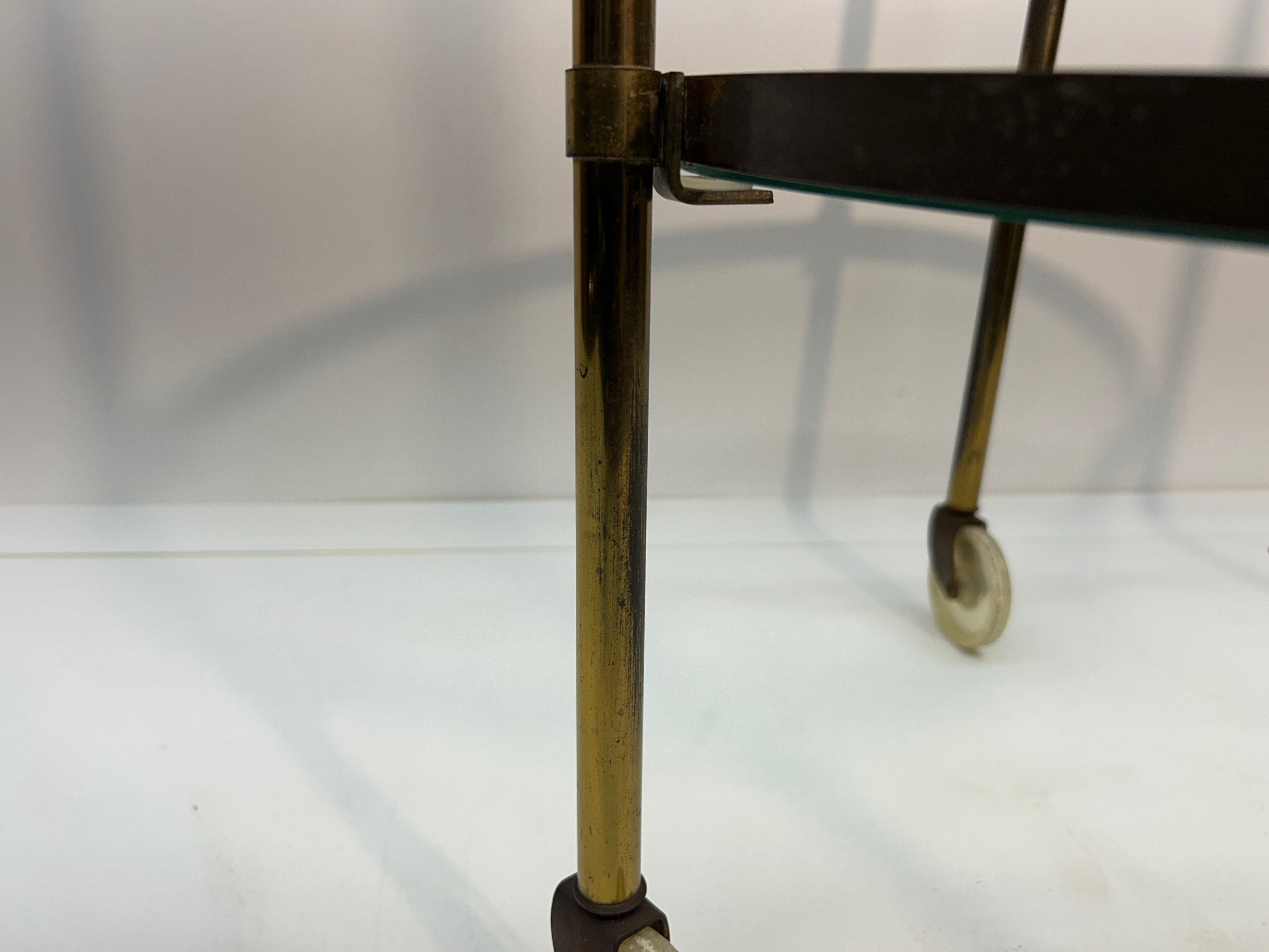 Mid Century 2 Tiered Brass Cart Made in Italy. 21D x 28H