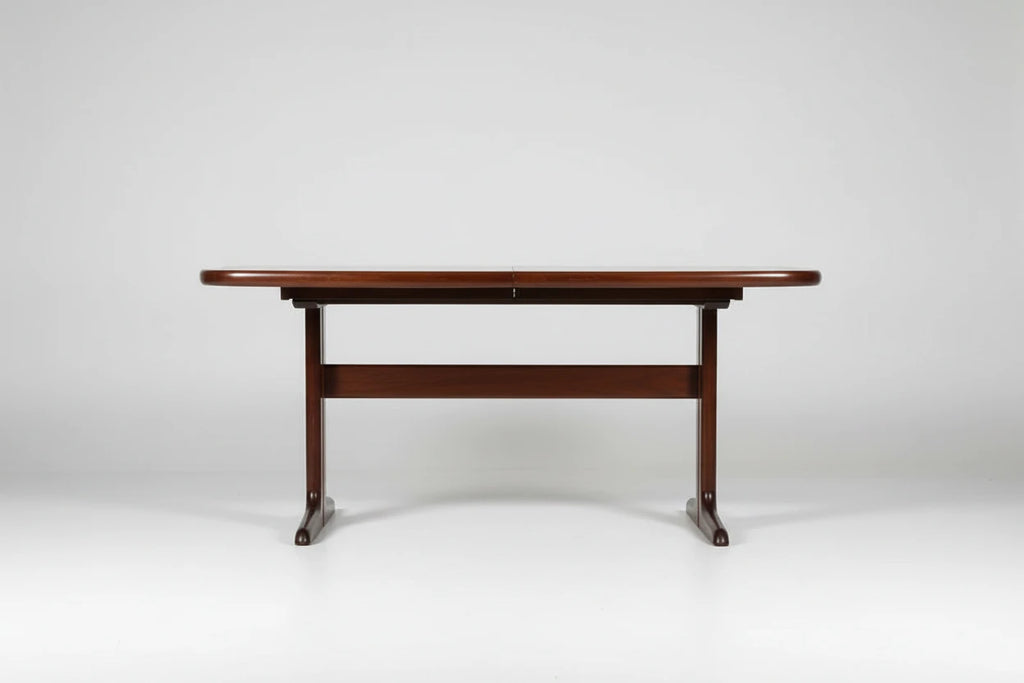 Skobvy Danish Expanding Dining Table