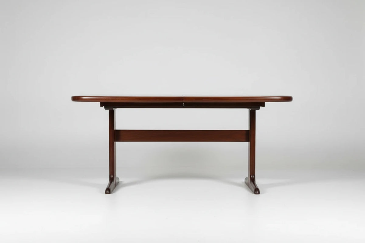Skobvy Danish Expanding Dining Table