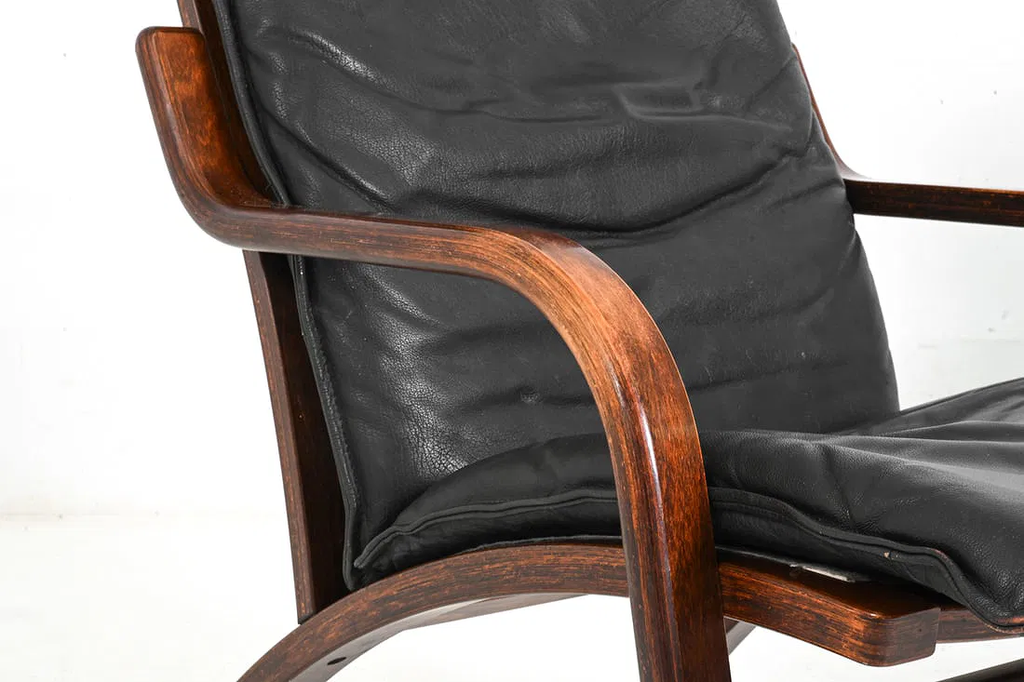 Stouby Danish Leather Bentwood Chair