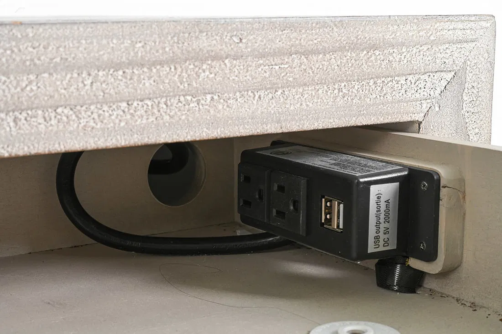 Restoration Hardware Laguna Desk