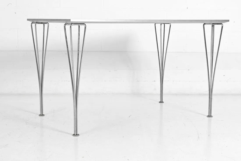 B637 Dining Table by Jacobsen & Mathsson for Fritz Hansen