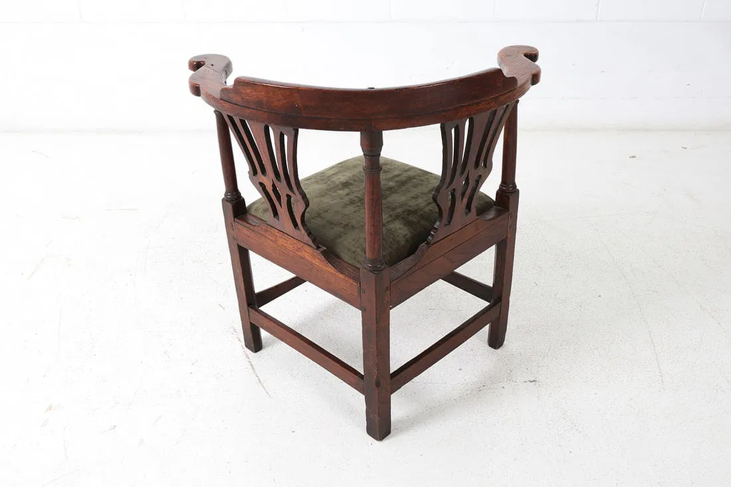 Antique Georgian Mahogany Corner Chair