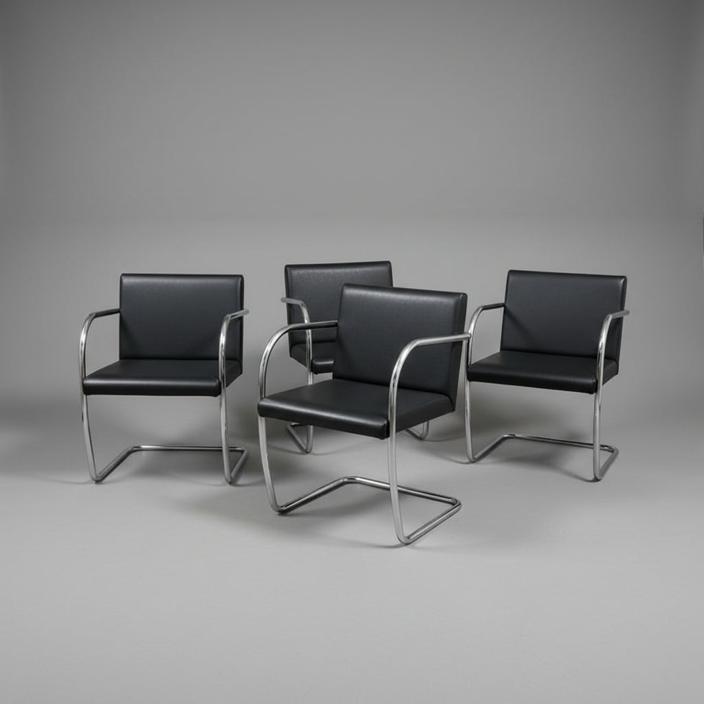 Brno Armchair by Casprini